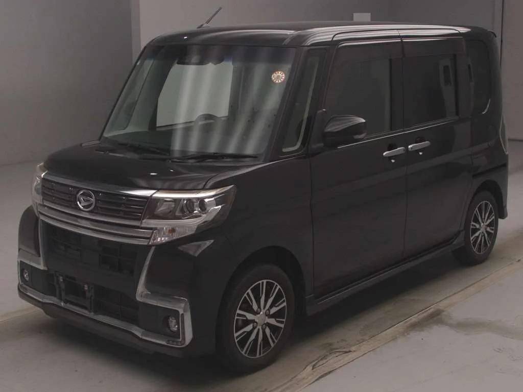 Daihatsu Tanto LA600S 2018