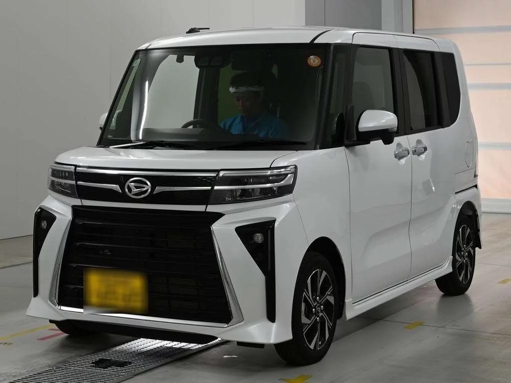 Daihatsu Tanto LA650S 2025
