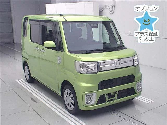Daihatsu Wake LA700S 2018