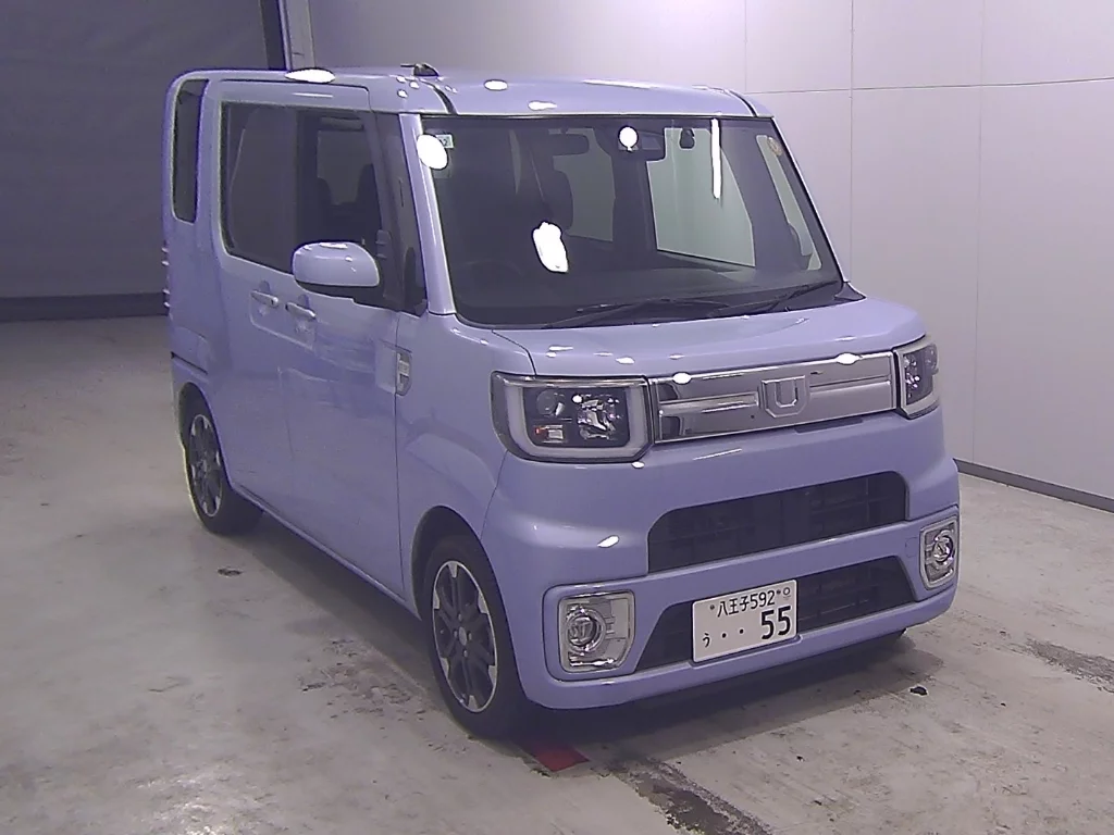 Daihatsu Wake LA700S 2019