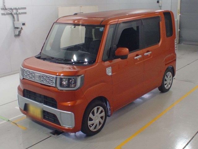 113 Daihatsu Wake LA700S 2015 г. (CAA Chubu)