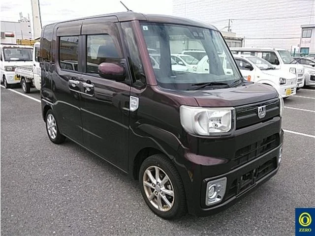 Daihatsu Wake LA700S 2019