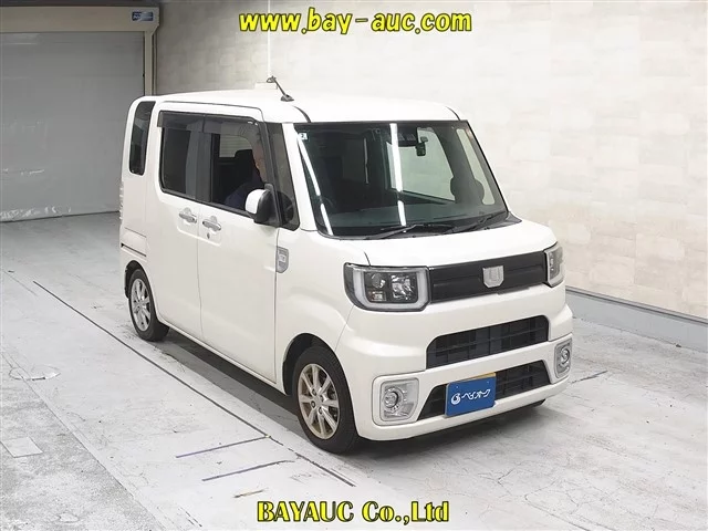 Daihatsu Wake LA700S 2018