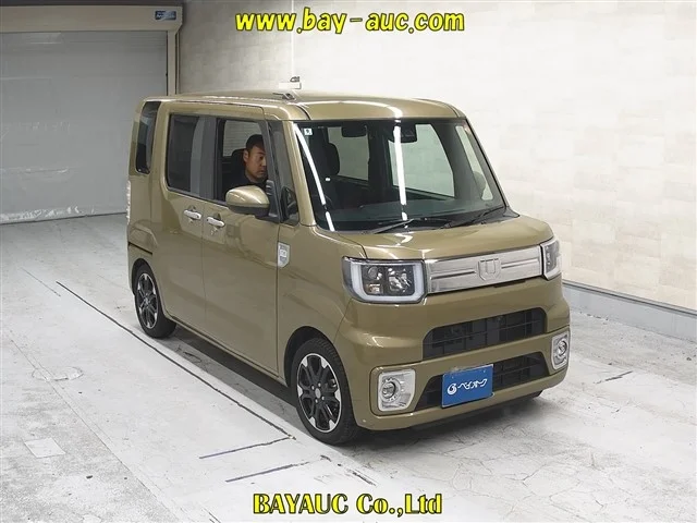Daihatsu Wake LA700S 2022