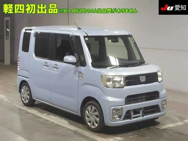 Daihatsu Wake LA700S 2018