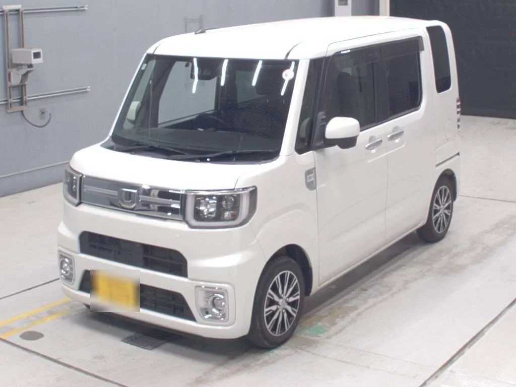 Daihatsu Wake LA700S 2018
