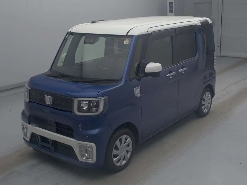 Daihatsu Wake LA700S 2019
