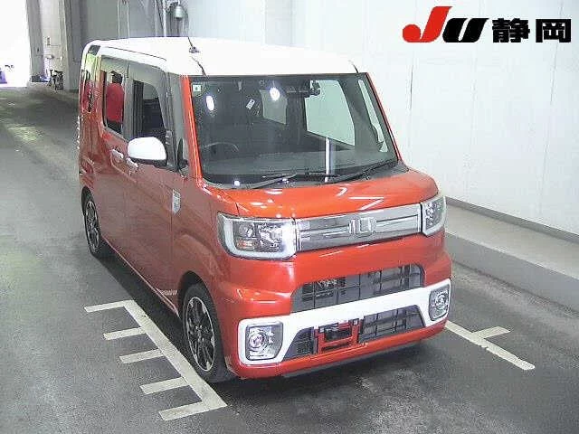 Daihatsu Wake LA700S 2019