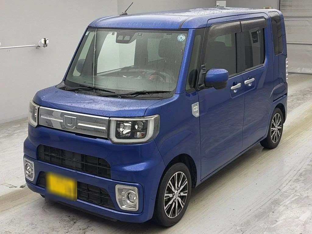 Daihatsu Wake LA700S 2018
