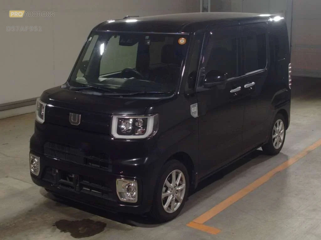 Daihatsu Wake LA700S 2021