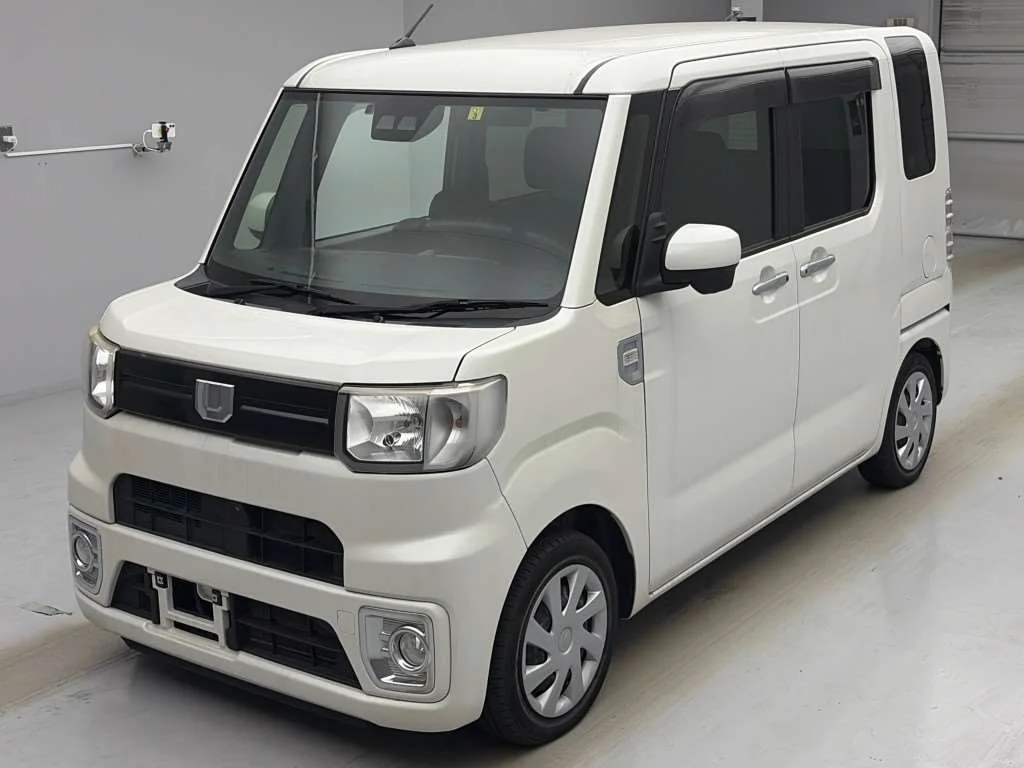 Daihatsu Wake LA700S 2020