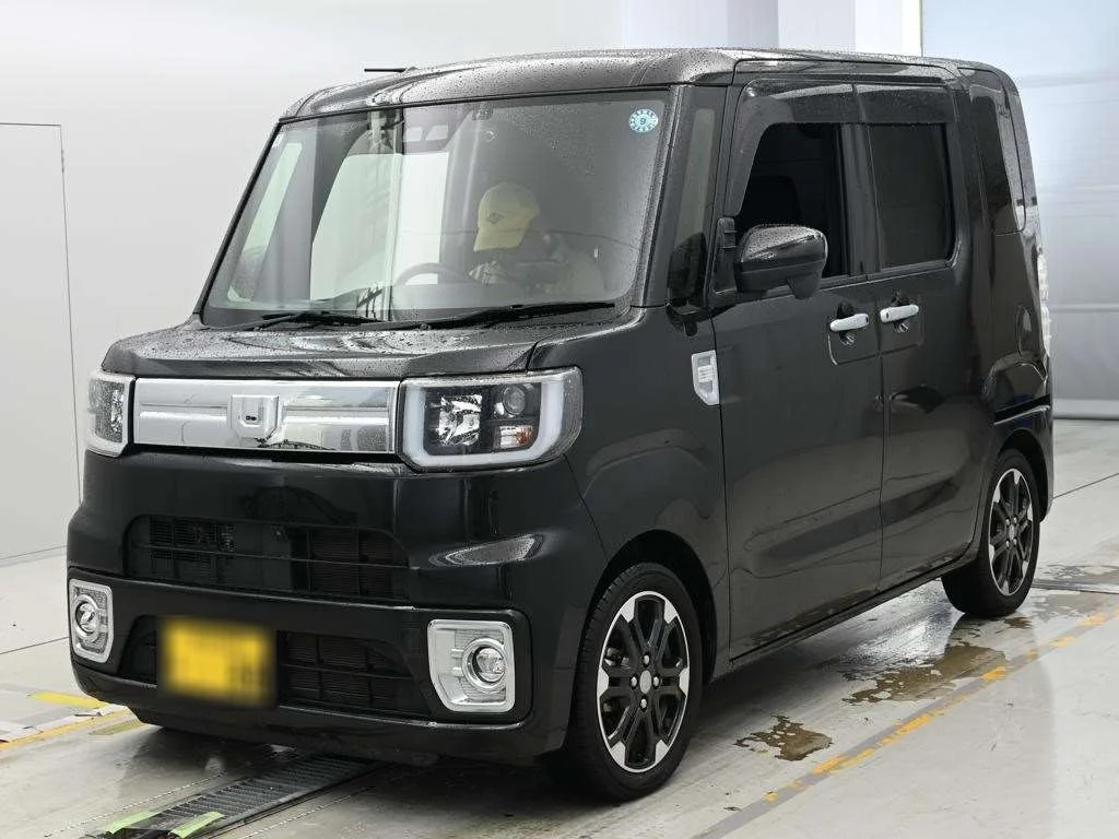 Daihatsu Wake LA710S 2022