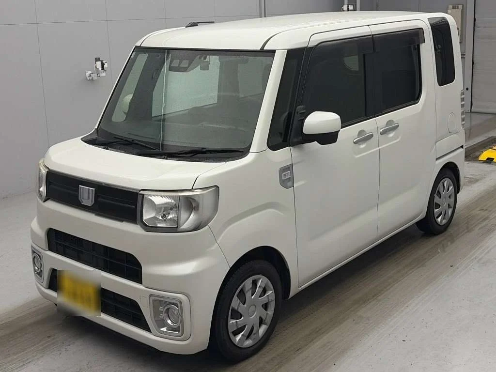 Daihatsu Wake LA700S 2019