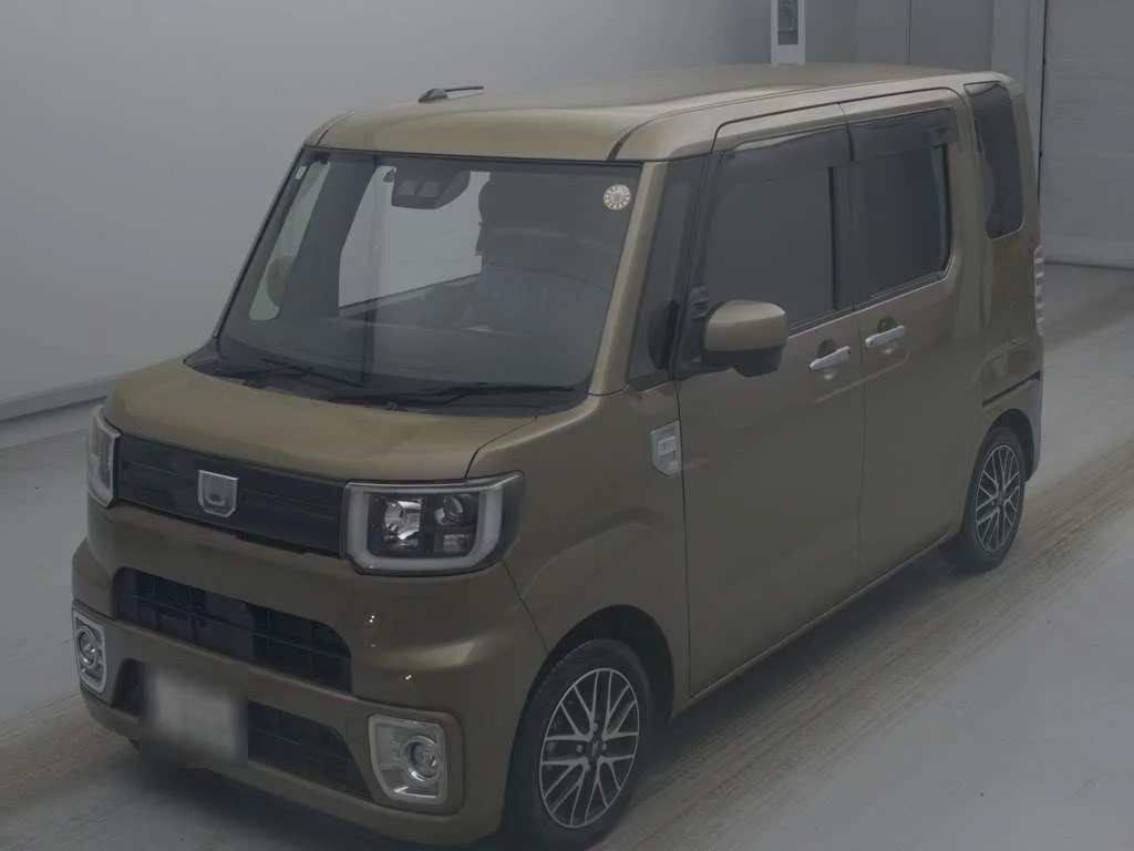 Daihatsu Wake LA700S 2020