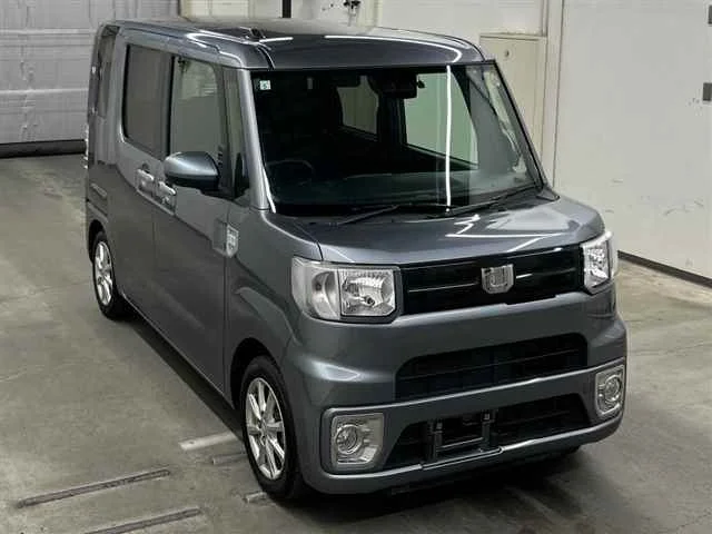Daihatsu Wake LA700S 2022