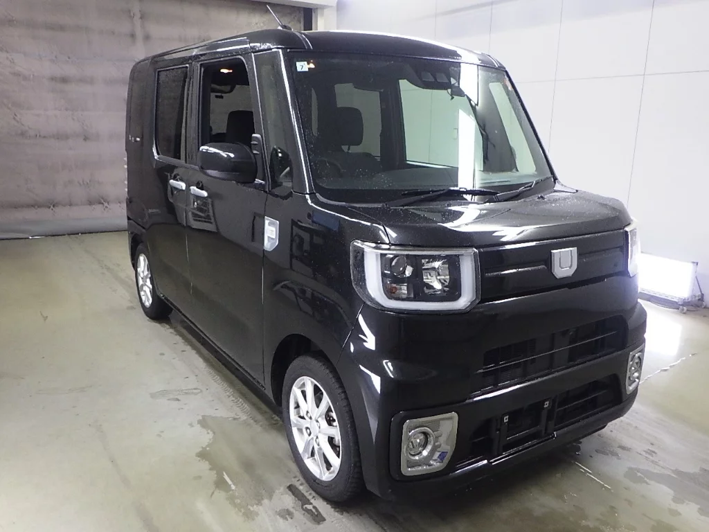 Daihatsu Wake LA700S 2019