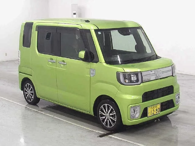 Daihatsu Wake LA710S 2018