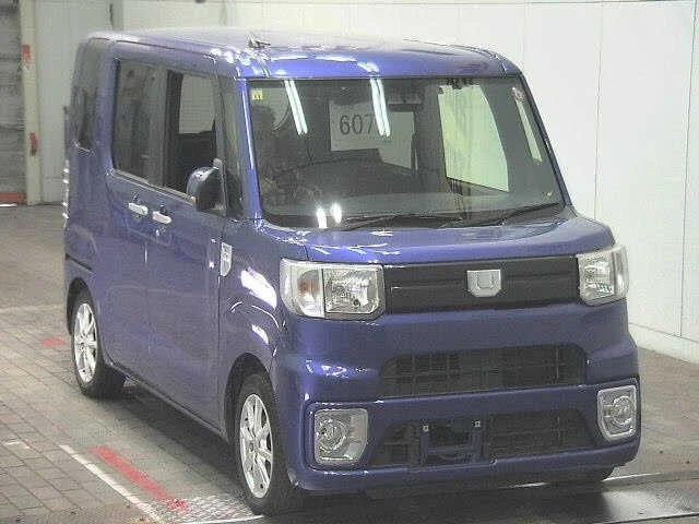 Daihatsu Wake LA700S 2019