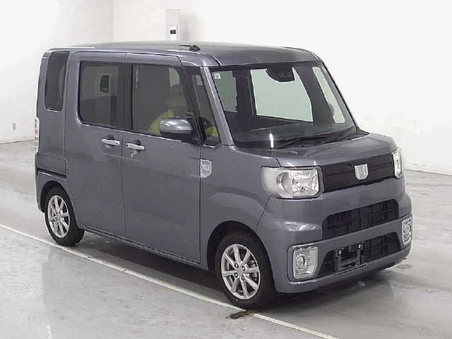 Daihatsu Wake LA700S 2022
