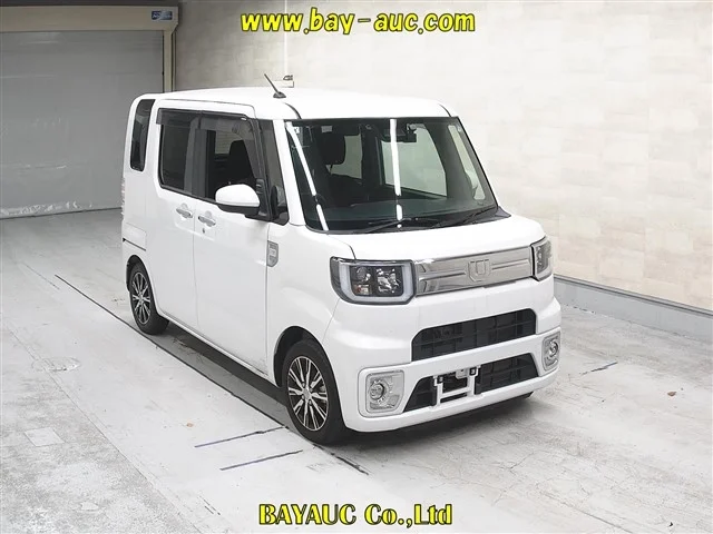 Daihatsu Wake LA700S 2021