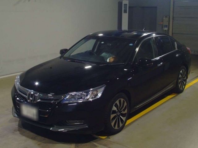 12591 HONDA ACCORD CR6 2013 г. (TAA Yokohama)