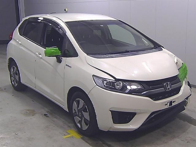 10056 HONDA FIT GP5 2013 г. (Honda Tokyo)