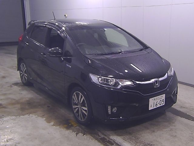 10152 HONDA FIT GP5 2016 г. (Honda Tokyo)