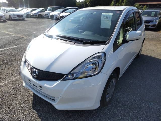 13961 HONDA FIT GE6 2014 г. (LUM Tokyo Nyusatsu)