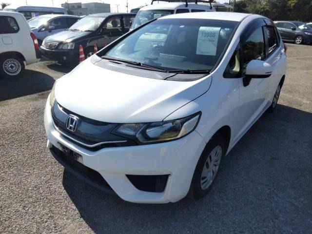 13986 HONDA FIT GK3 2014 г. (LUM Tokyo Nyusatsu)