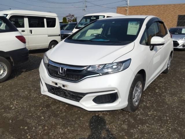 14192 HONDA FIT GK3 2019 г. (LUM Tokyo Nyusatsu)