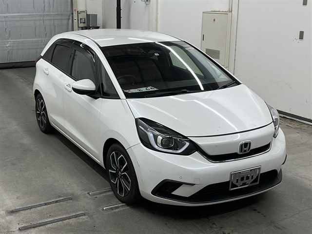 15164 HONDA FIT GR3 2021 г. (MIRIVE Saitama)