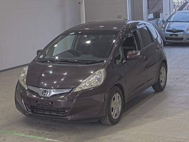 20266 HONDA FIT GE8 2011 г. (ARAI Oyama VT)