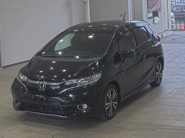 20457 HONDA FIT GP5 2018 г. (ARAI Oyama VT)