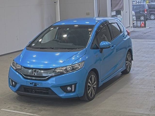 20461 HONDA FIT GP5 2014 г. (ARAI Oyama VT)