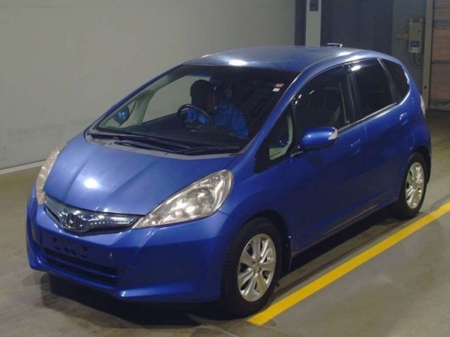 4113 HONDA FIT GP1 2012 г. (TAA Yokohama)