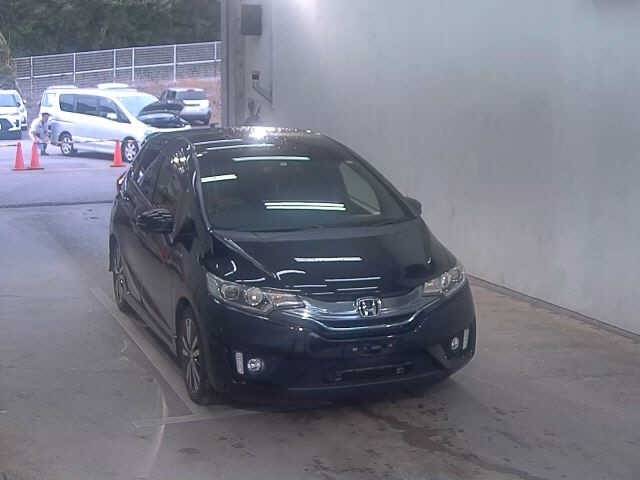 274 HONDA FIT GP5 2014 г. (JU Okinawa)