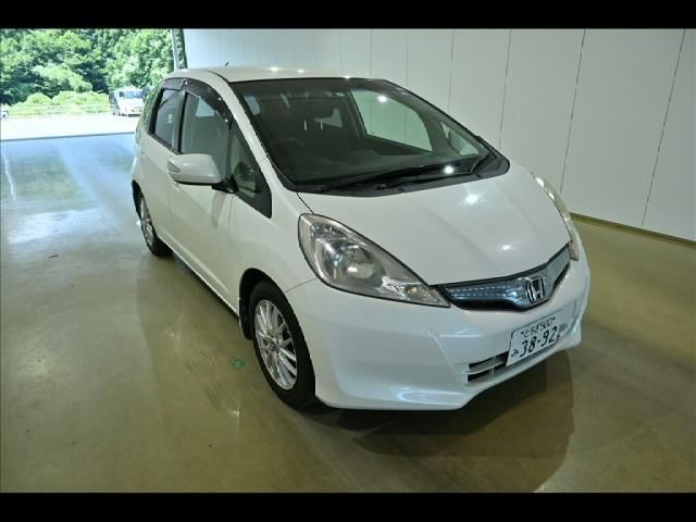 29059 HONDA FIT GP1 2011 г. (Honda Tokyo)