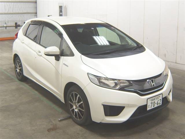 3002 HONDA FIT GP5 2015 г. (JU Gunma)