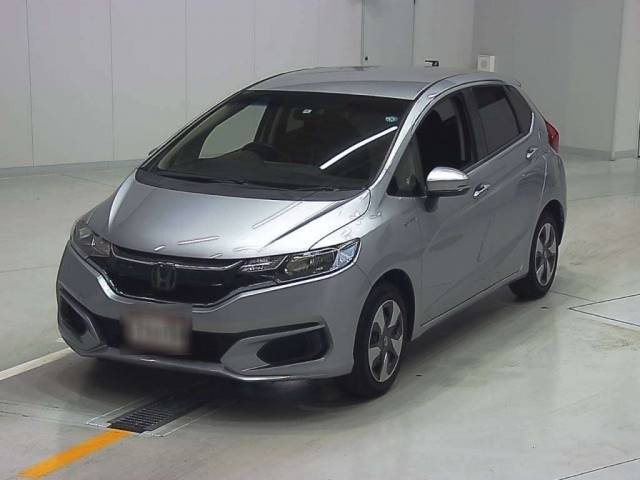 30208 HONDA FIT GP5 2018 г. (CAA Chubu)