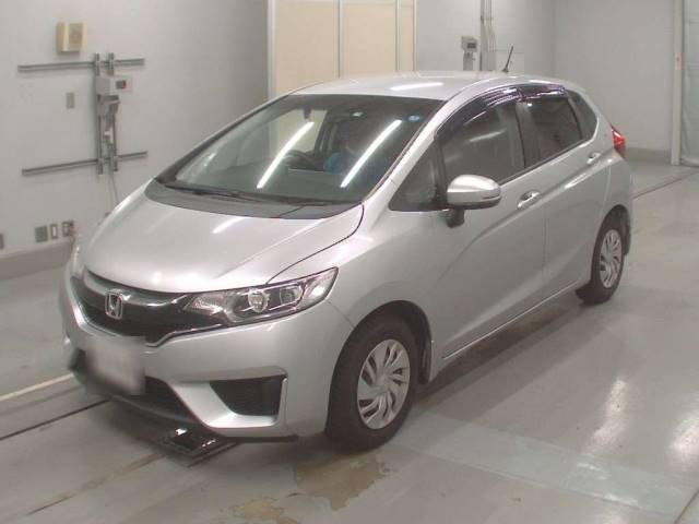 30270 HONDA FIT GK3 2015 г. (CAA Tokyo)