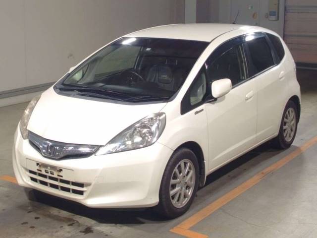 4041 HONDA FIT GP1 2012 г. (TAA Minami Kyushu)