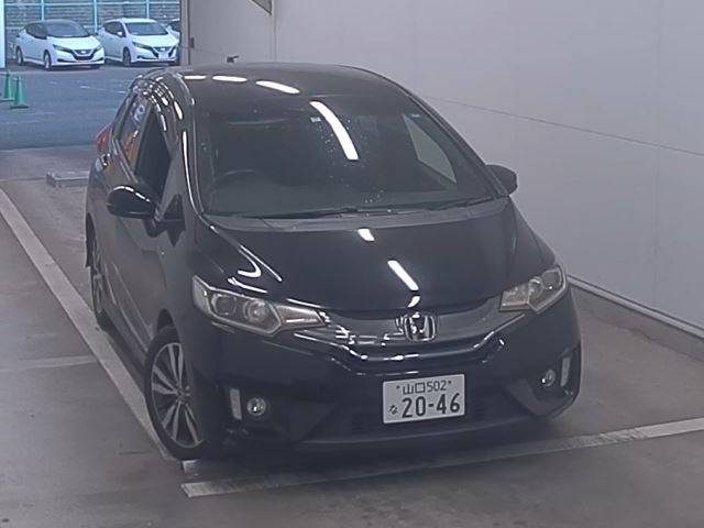 6008 HONDA FIT GP5 2015 г. (NAA Fukuoka)