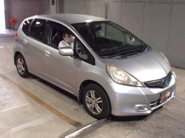 8407 HONDA FIT GE6 2011 г. (JU Fukuoka)