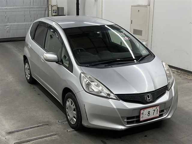 85208 HONDA FIT GE6 2012 г. (MIRIVE Saitama)