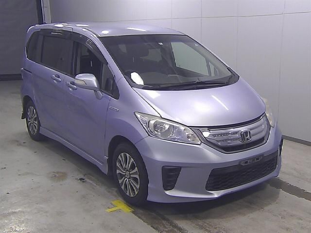 10010 HONDA FREED GP3 2012 г. (Honda Tokyo)