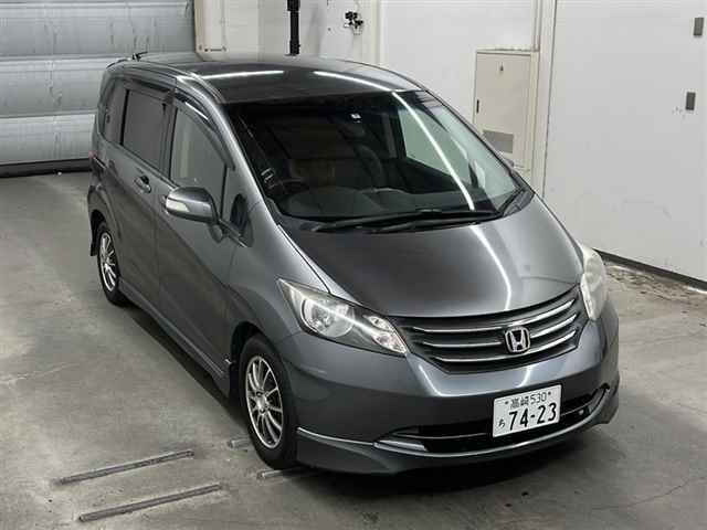 10143 HONDA FREED GB3 2011 г. (MIRIVE Saitama)