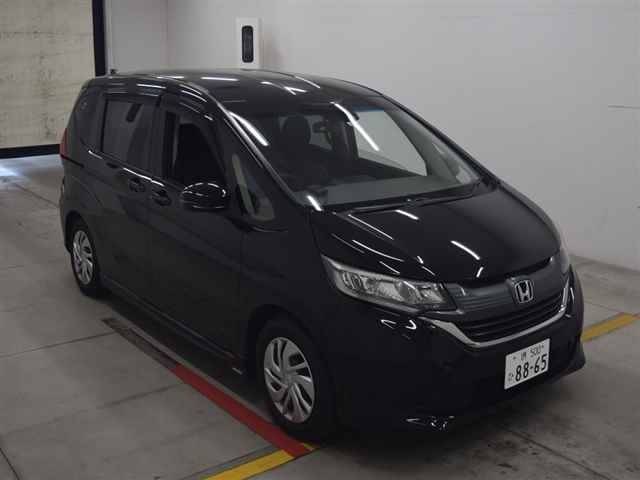 30184 HONDA FREED GB5 2017 г. (MIRIVE Osaka)