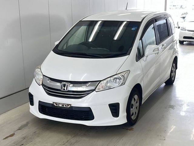 121 HONDA FREED GB3 2014 г. (KCAA Yamaguchi)