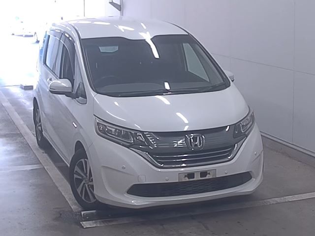 550 HONDA FREED GB7 2017 г. (NAA Fukuoka)