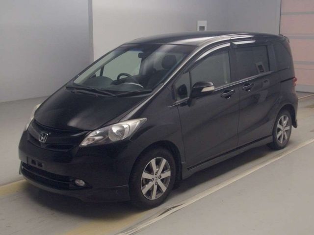 70090 HONDA FREED GB3 2011 г. (TAA Shikoku)